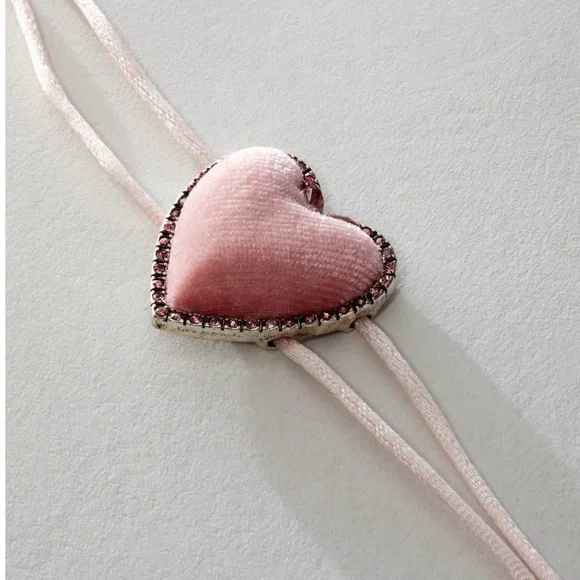 Free People Velvet Heart Choker (pink blush) NWT - Picture 2 of 6